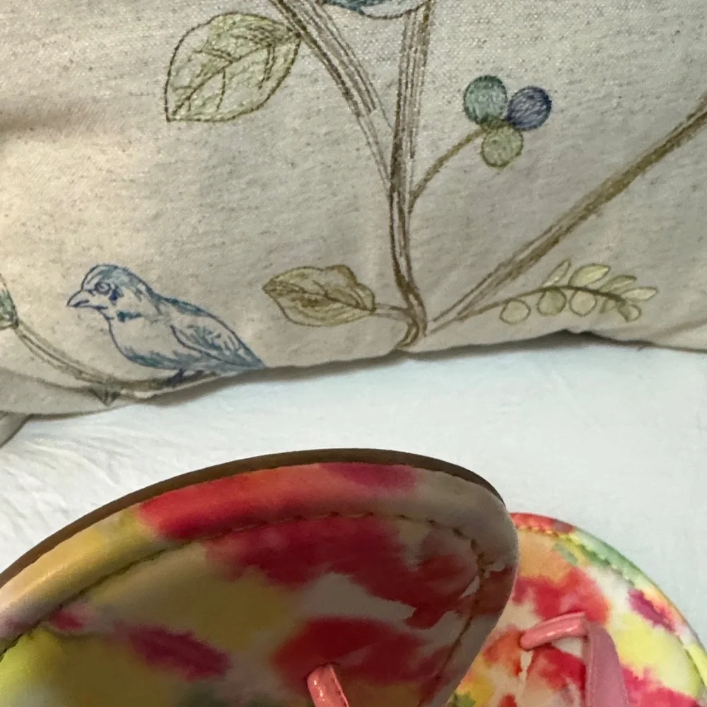 Sam Edelman Multicolor Floral Sandals - Picture 2 of 5